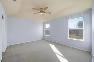 501 Nathan St, Saginaw, TX 76179 - Photo 8