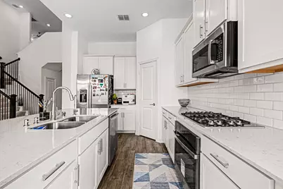 1120 Water Canna Drive, Justin, TX 76247 - Photo 10