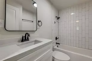 2415 Dathe St, Dallas, TX 75215 - Photo 20