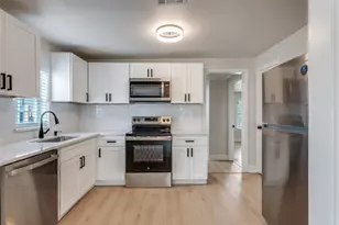 2415 Dathe St, Dallas, TX 75215 - Photo 10