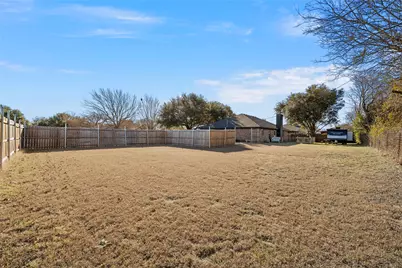 10608 Lone Star Drive, Waco, TX 76708 - Photo 26