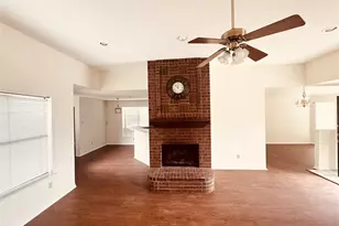 1217 Buckeye Dr, Mesquite, TX 75181 - Photo 2