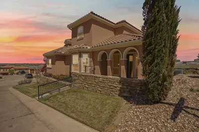 7713 Lakeview Circle, Fort Worth, TX 76179 - Photo 2