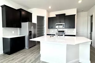 4546 Community Ct, Plano, TX 75024 - Photo 8