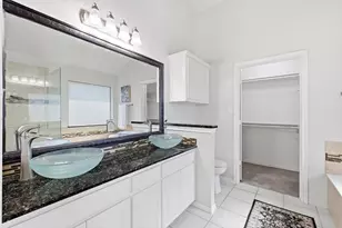 4704 Ericksen Dr, Carrollton, TX 75010 - Photo 20