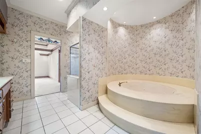 217 Williams Road, Fort Worth, TX 76120 - Photo 14