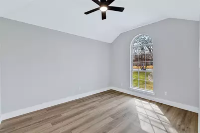 1306 British Boulevard, Grand Prairie, TX 75050 - Photo 22