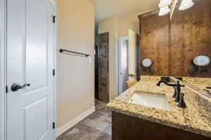 314 W Alene Dr, Mabank, TX 75147 - Photo 20