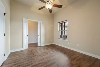 314 W Alene Drive, Mabank, TX 75147 - Photo 6