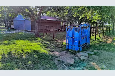 858 Ford Road, Bowie, TX 76230 - Photo 30