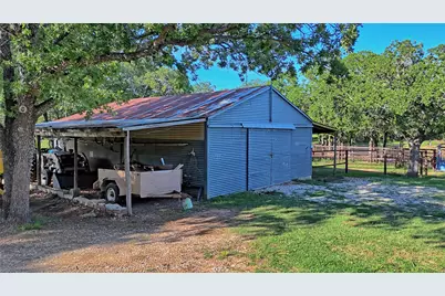858 Ford Road, Bowie, TX 76230 - Photo 18