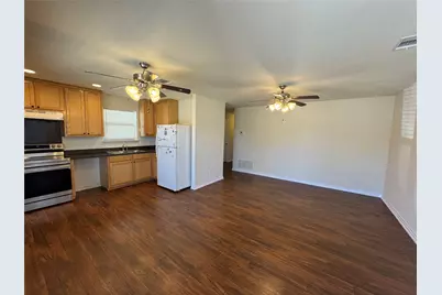 1332 Driess Street, Fort Worth, TX 76104 - Photo 4