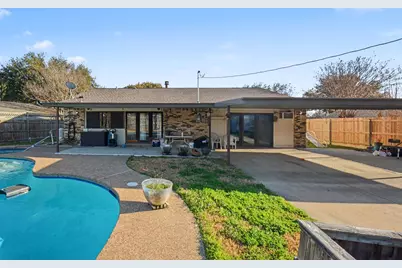 750 Greenhill Lane, Grand Prairie, TX 75052 - Photo 30