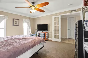 750 Greenhill Ln, Grand Prairie, TX 75052 - Photo 16