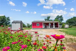 447 Masthead, Gun Barrel City, TX 75156 - Photo 2