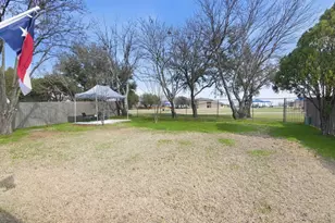 7936 Sunrise Dr, Watauga, TX 76148 - Photo 24