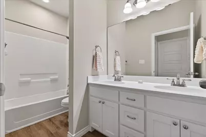 800 E Northside Drive, Pilot Point, TX 76258 - Photo 20