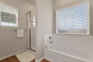 800 E Northside Dr, Pilot Point, TX 76258 - Photo 16