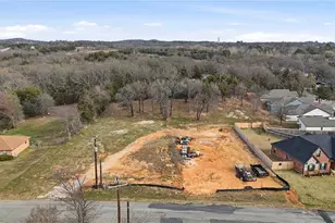 1709 Cathey Dr, Denison, TX 75020 - Photo 1