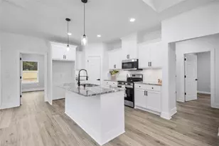 928 Duckenfield, Tyler, TX 75701 - Photo 8