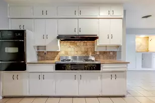 3613 Jeanette Dr, Fort Worth, TX 76109 - Photo 12