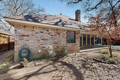 1505 Boundbrook Lane, Irving, TX 75060 - Photo 30