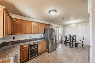 2315 Rogers Ave, Lancaster, TX 75134 - Photo 14