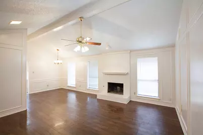 2025 Lorient Drive, Carrollton, TX 75007 - Photo 22