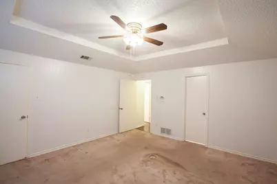 2025 Lorient Drive, Carrollton, TX 75007 - Photo 20