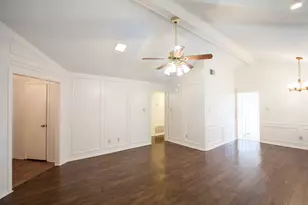 2025 Lorient Dr, Carrollton, TX 75007 - Photo 28