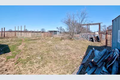 621 S Union Street, Whitesboro, TX 76273 - Photo 8