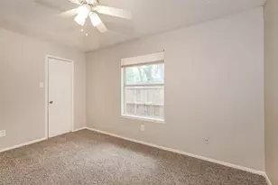 924 Kimbrough St, Fort Worth, TX 76108 - Photo 8