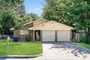 924 Kimbrough St, Fort Worth, TX 76108 - Photo 1