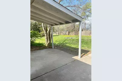 404 McSmith Court, Granbury, TX 76048 - Photo 22