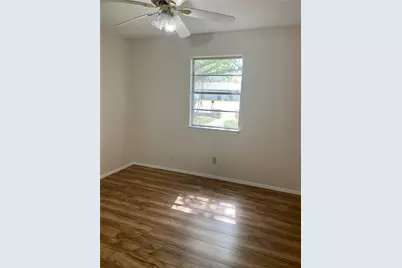 404 McSmith Court, Granbury, TX 76048 - Photo 16