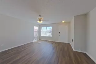 4604 Palm Ridge Dr, Fort Worth, TX 76133 - Photo 2