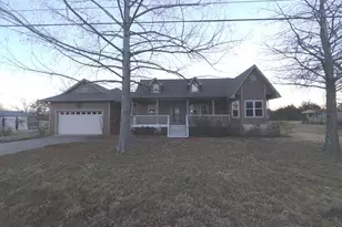 514 Chestnut Dr, Van, TX 75790 - Photo 1