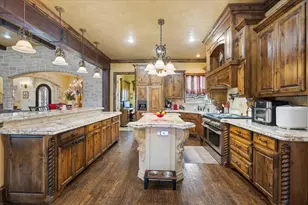 118 Carmel Pl, Mabank, TX 75156 - Photo 8