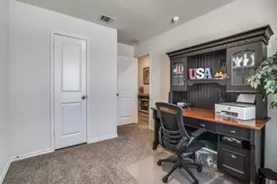 806 Martingale Dr, Nevada, TX 75173 - Photo 6