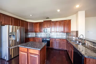 9208 Longview Drive, Plano, TX 75025 - Photo 18