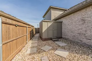 128 Windmill Dr, Rhome, TX 76078 - Photo 40