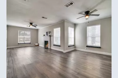 705 Reverchon Drive, Dallas, TX 75211 - Photo 6