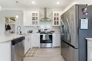 5708 Black Pine, Granbury, TX 76048 - Photo 12