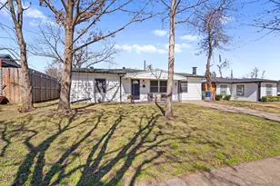 1729 Crestridge Dr, Garland, TX 75042 - Photo 2