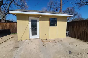 1536 Hilltop Dr, Garland, TX 75042 - Photo 24