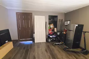 1536 Hilltop Dr, Garland, TX 75042 - Photo 20