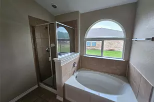 605 Snowy Orchid Ln, DeSoto, TX 75115 - Photo 14