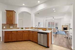 718 Ambrose Ct, Garland, TX 75040 - Photo 12