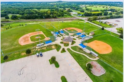 27 Old Crow Road, Joshua, TX 76058 - Photo 4