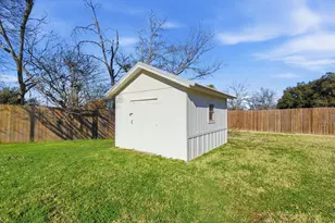 306 Dale Ave, Stephenville, TX 76401 - Photo 34